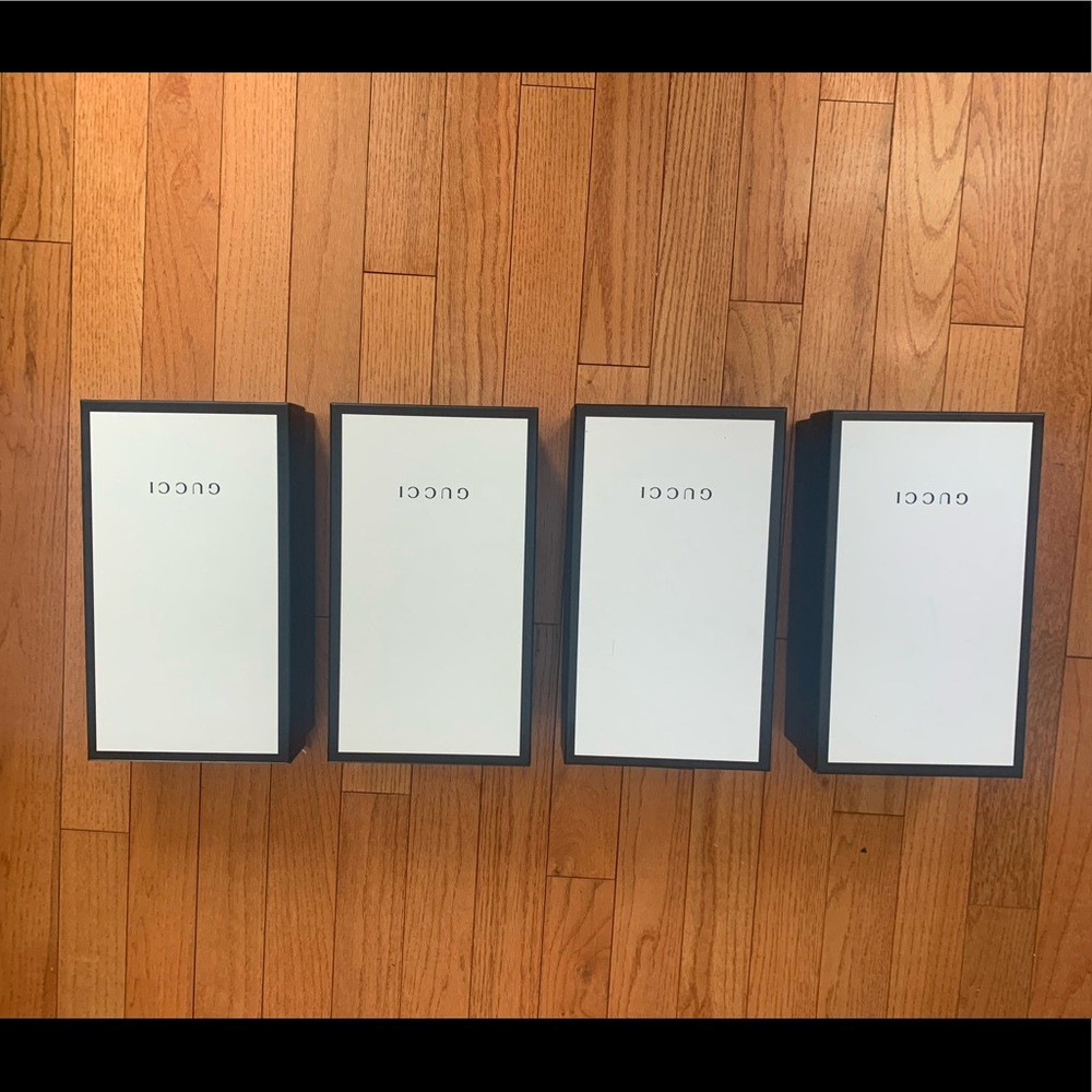 7 Gucci empty shoe boxes (5 white 2 green) - Picture 2 of 10